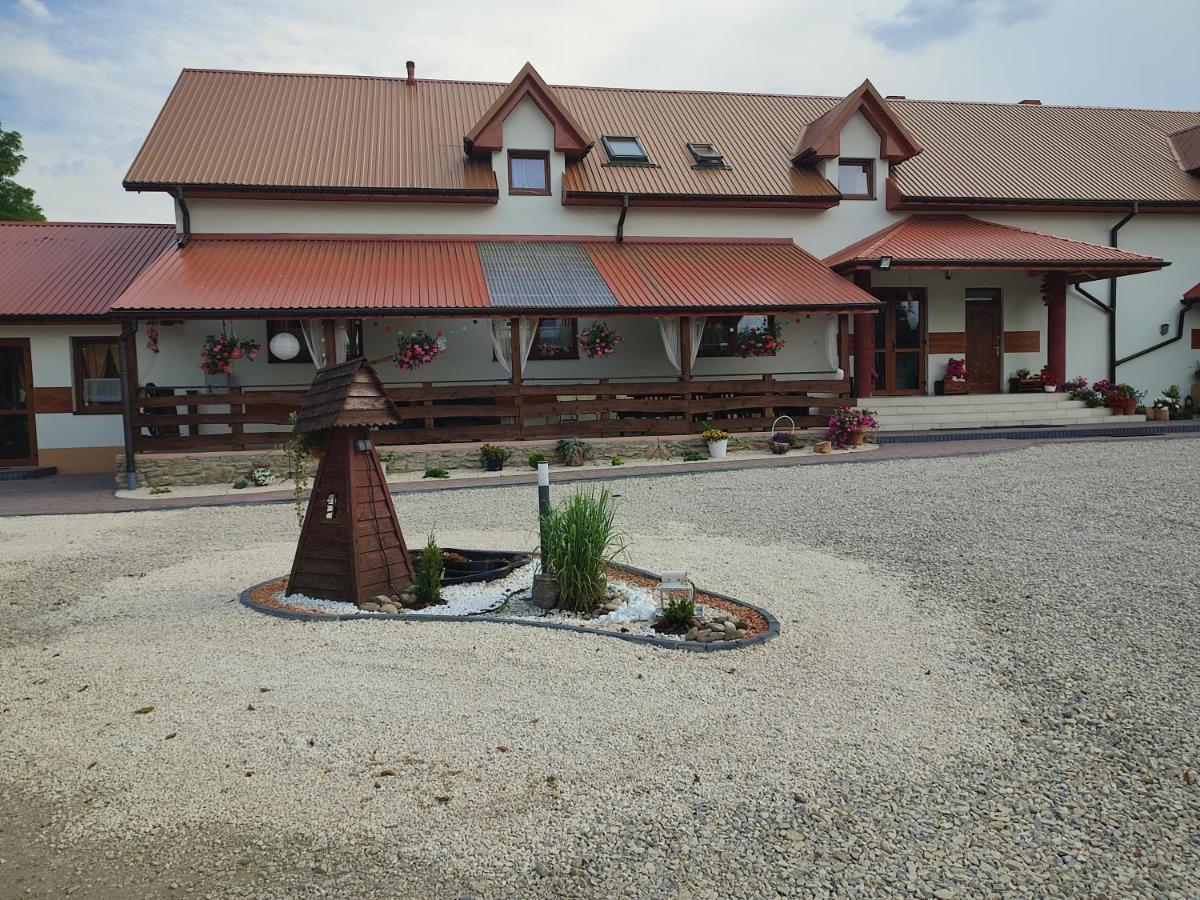 Agrowczasy Nad Stawem Villa Gartatowice Exterior foto